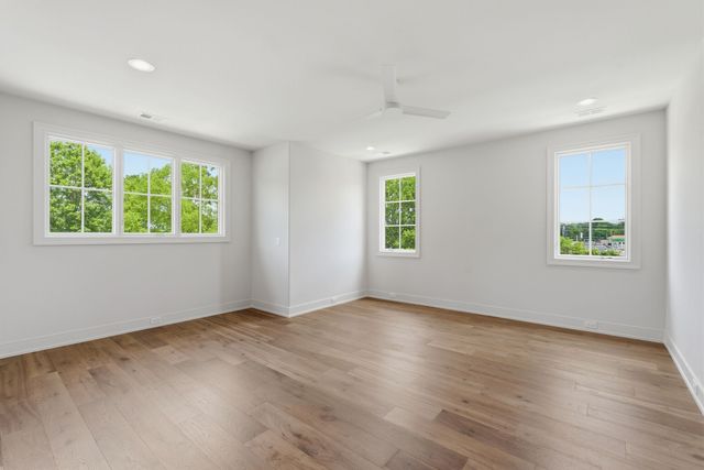 105 Keyway Dr, Nashville, TN 37205