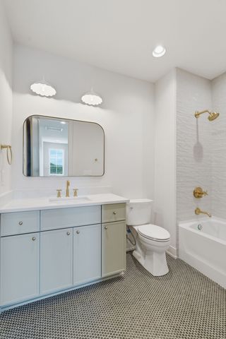 105 Keyway Dr, Nashville, TN 37205