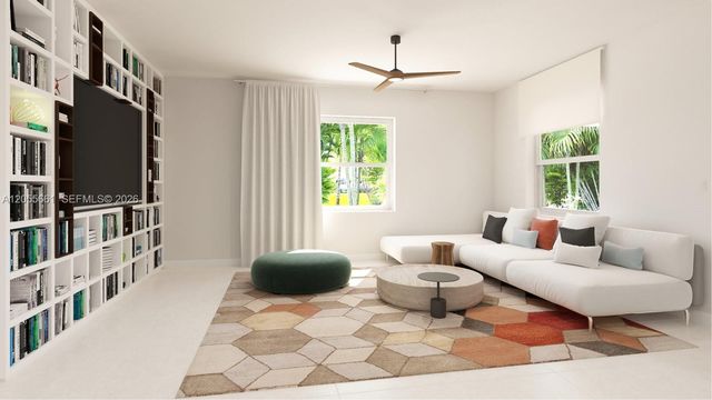 27370 SW 159 AVE, Miami, FL 33031