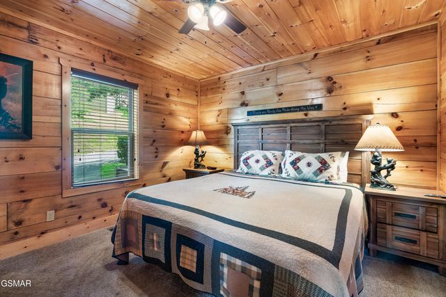 1924 Bear Creek Falls Way Way, Sevierville, TN 37876