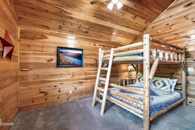 1924 Bear Creek Falls Way Way, Sevierville, TN 37876