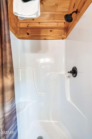 1924 Bear Creek Falls Way Way, Sevierville, TN 37876