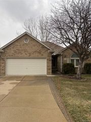 21767 Sunset Drive 25, Macomb Township, MI 48044