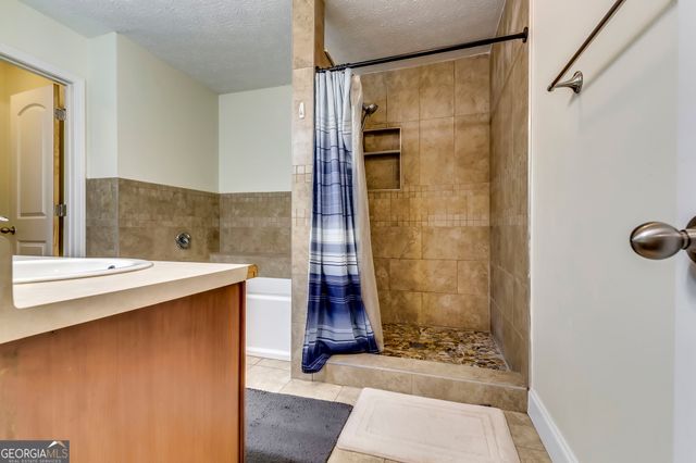 234 Greenview Lane, Lawrenceville, GA 30046