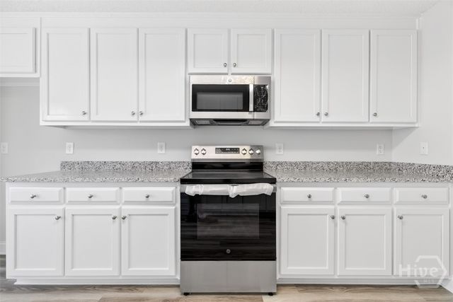 1301 Dianne Way, Winder, GA 30680