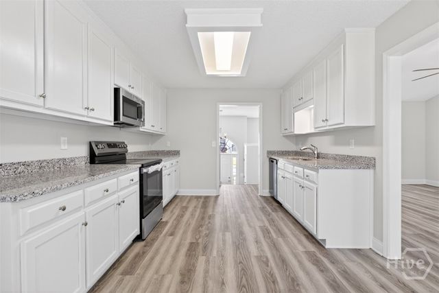 1301 Dianne Way, Winder, GA 30680