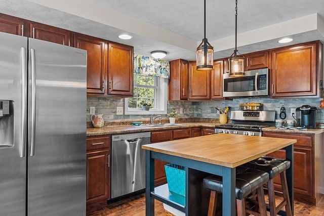 93 N Common Rd, Westminster, MA 01473
