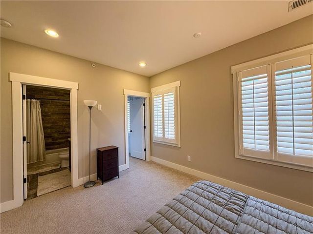 984 Memorial SE Walk, Atlanta, GA 30316