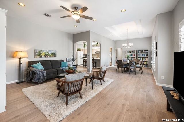 20 Oakwell Farms, San Antonio, TX 78218