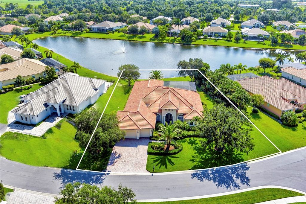 550 Stoney Brook Farm Court, Vero Beach, FL 32968