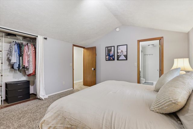 15810 N Pineview Cir, Spokane, WA 99208