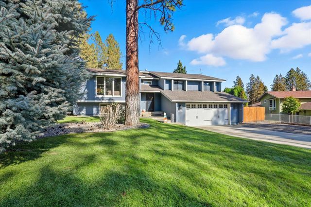 15810 N Pineview Cir, Spokane, WA 99208