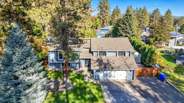 15810 N Pineview Cir, Spokane, WA 99208