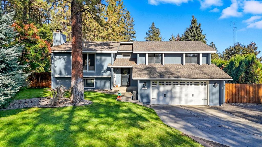 15810 N Pineview Cir, Spokane, WA 99208