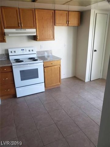 2981 Country Manor Lane 118, Las Vegas, NV 89115