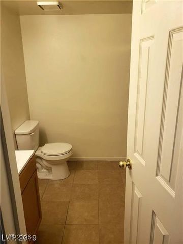 2981 Country Manor Lane 118, Las Vegas, NV 89115
