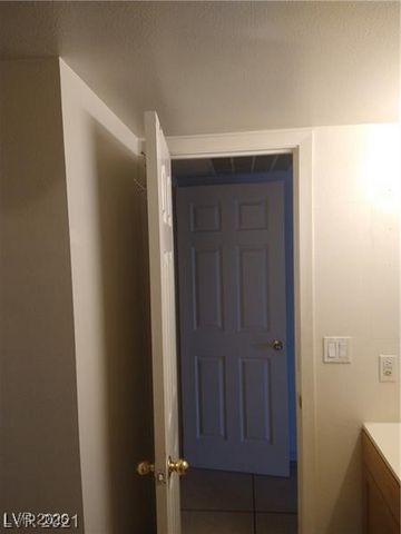 2981 Country Manor Lane 118, Las Vegas, NV 89115