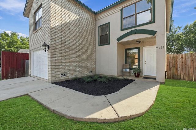 9626 GREEN PLAIN DR, San Antonio, TX 78245