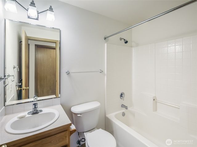6116 76th Avenue NE, Marysville, WA 98270