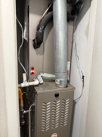 925 Bluewood Drive, Dallas, TX 75232