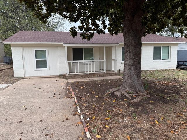 925 Bluewood Drive, Dallas, TX 75232