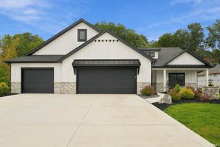 13335 Passerine Boulevard, Fort Wayne, IN 46845