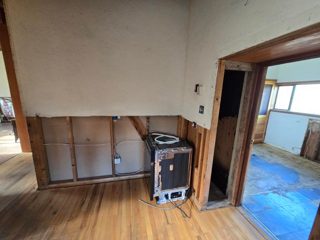 3830 Thomas Road, Miranda, CA 95553