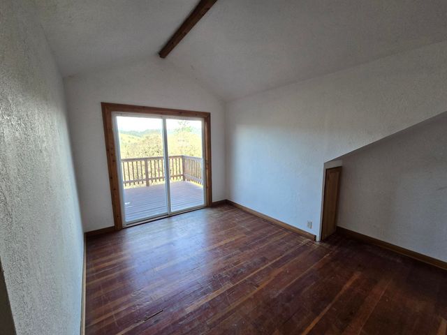 3830 Thomas Road, Miranda, CA 95553