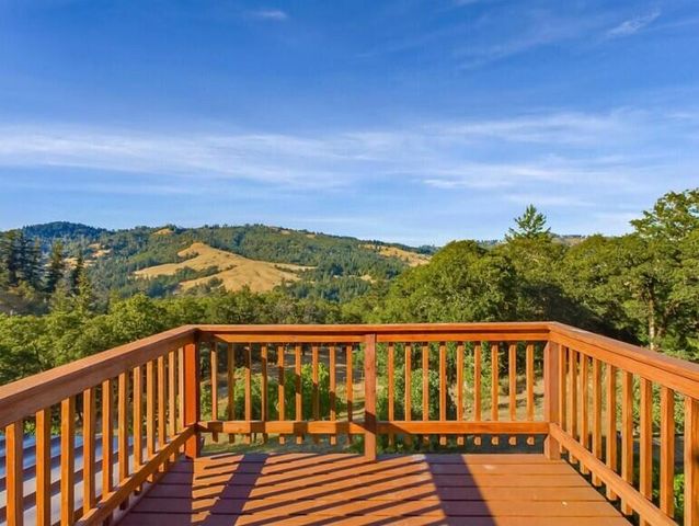 3830 Thomas Road, Miranda, CA 95553