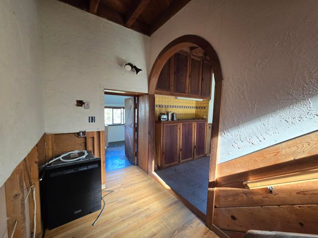 3830 Thomas Road, Miranda, CA 95553