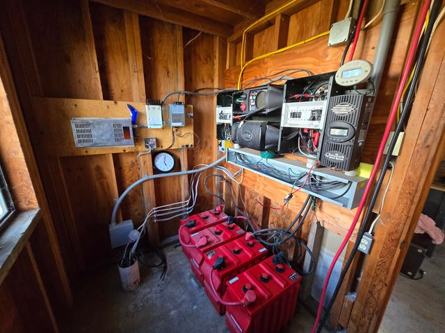 3830 Thomas Road, Miranda, CA 95553