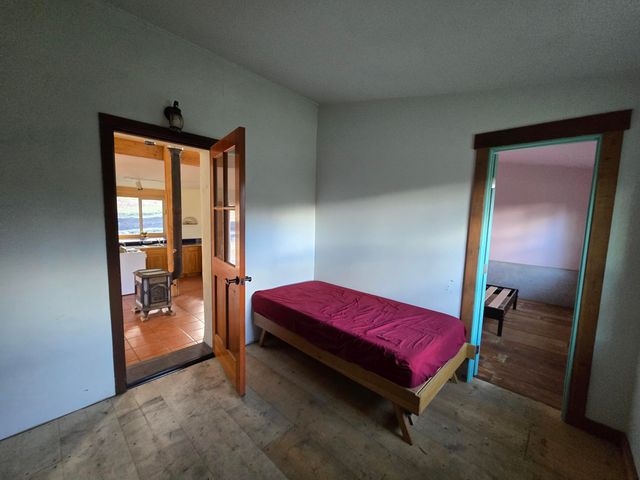 3830 Thomas Road, Miranda, CA 95553