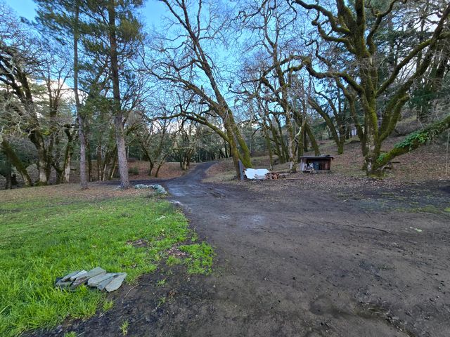 3830 Thomas Road, Miranda, CA 95553