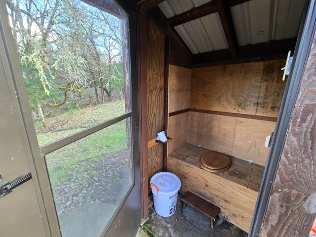 3830 Thomas Road, Miranda, CA 95553