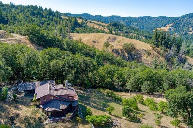 3830 Thomas Road, Miranda, CA 95553