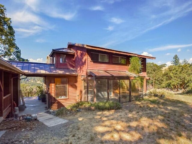 3830 Thomas Road, Miranda, CA 95553