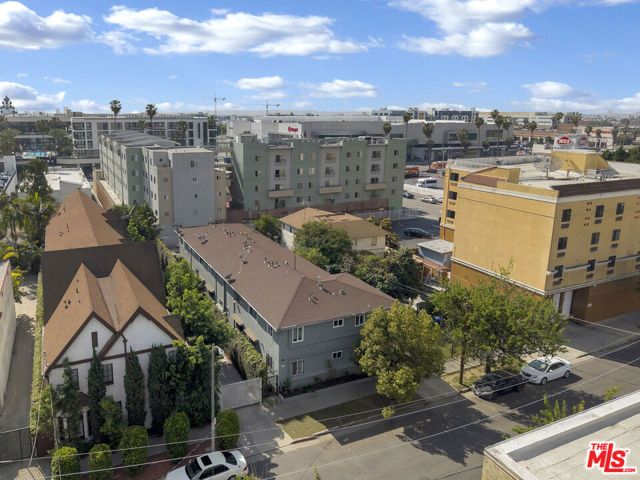 5440 Harold Way, Los Angeles, CA 90027