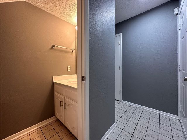 927 Turtle Cove 134, Irving, TX 75060