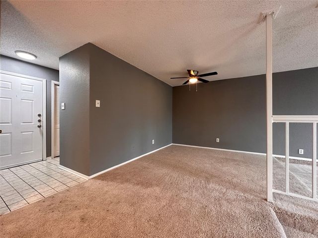 927 Turtle Cove 134, Irving, TX 75060