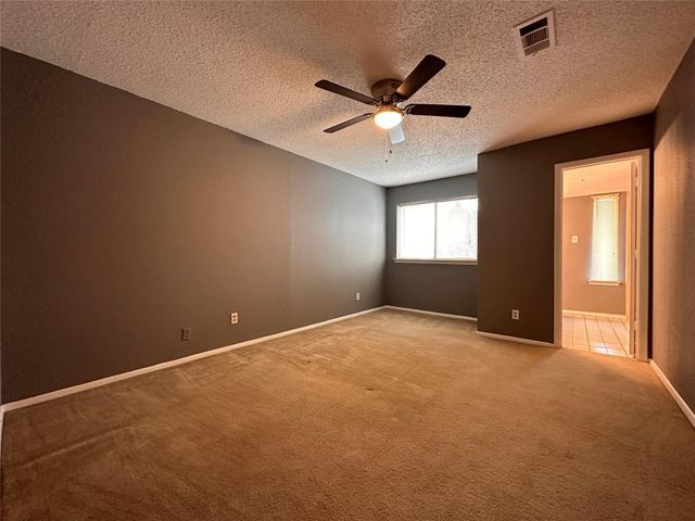927 Turtle Cove 134, Irving, TX 75060