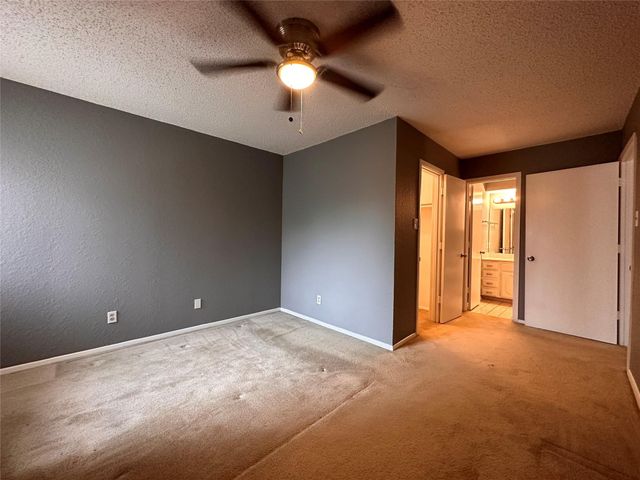 927 Turtle Cove 134, Irving, TX 75060