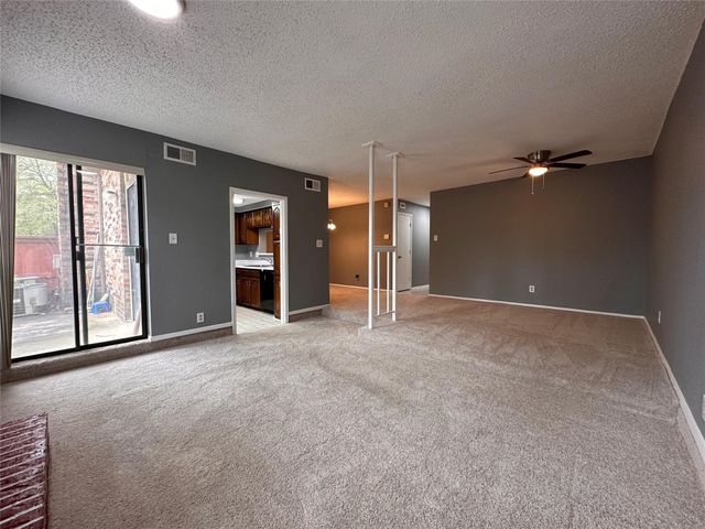 927 Turtle Cove 134, Irving, TX 75060