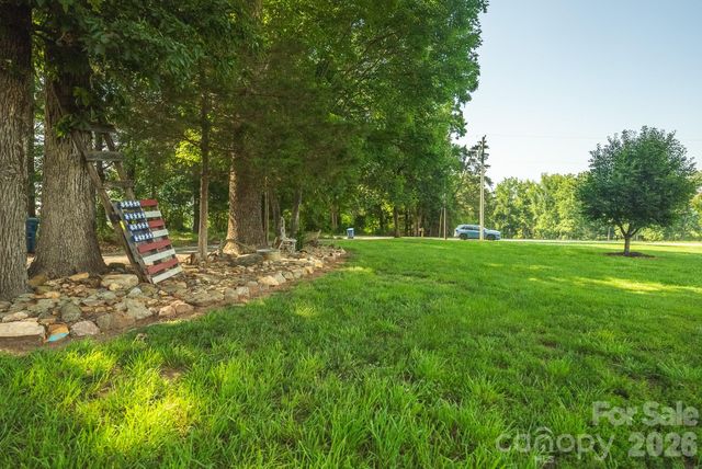 441 Fairgrounds Road, Taylorsville, NC 28681