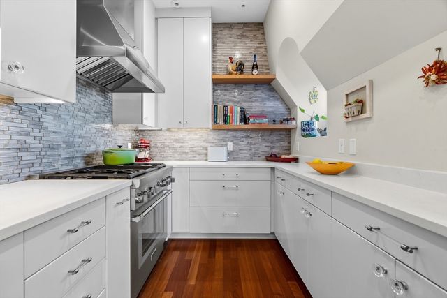 531 Massachusetts Ave 3, Boston, MA 02118