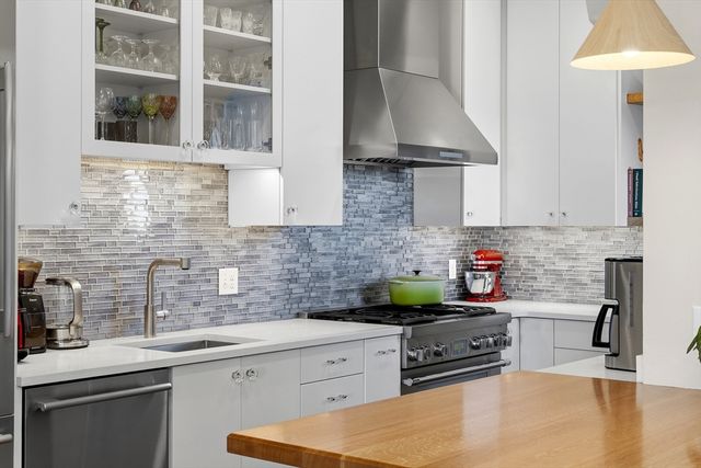 531 Massachusetts Ave 3, Boston, MA 02118