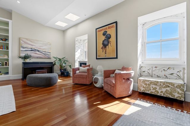 531 Massachusetts Ave 3, Boston, MA 02118