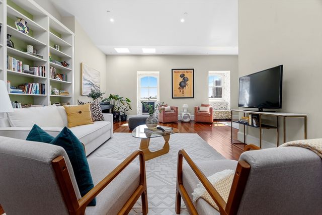 531 Massachusetts Ave 3, Boston, MA 02118