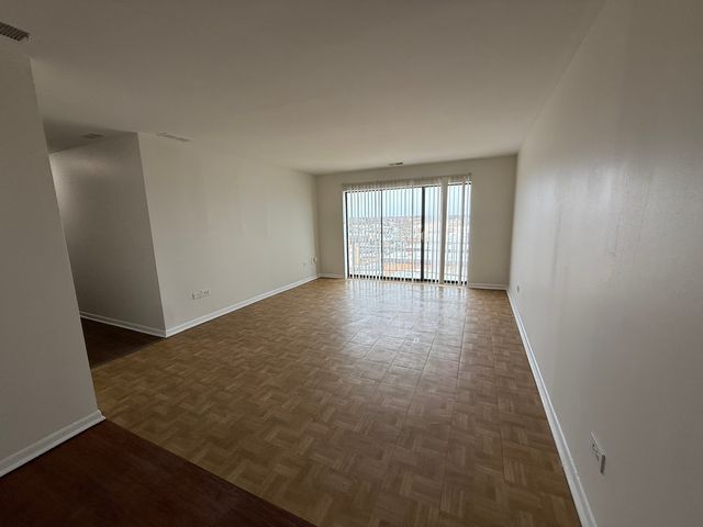 2310 N Harlem Avenue 705, Elmwood Park, IL 60707