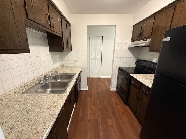 2310 N Harlem Avenue 705, Elmwood Park, IL 60707