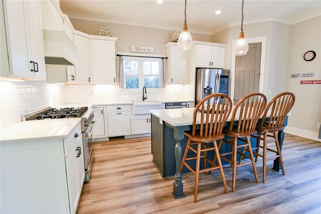 5118 Floyd NE Street, Covington, GA 30014